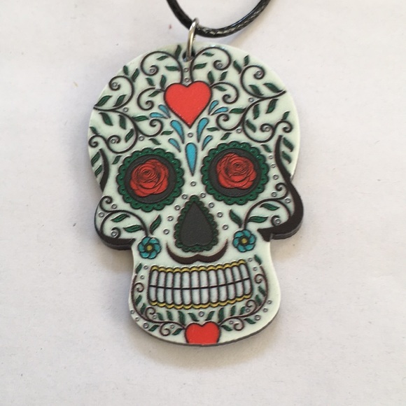 Skull necklace - Picture 1 of 4